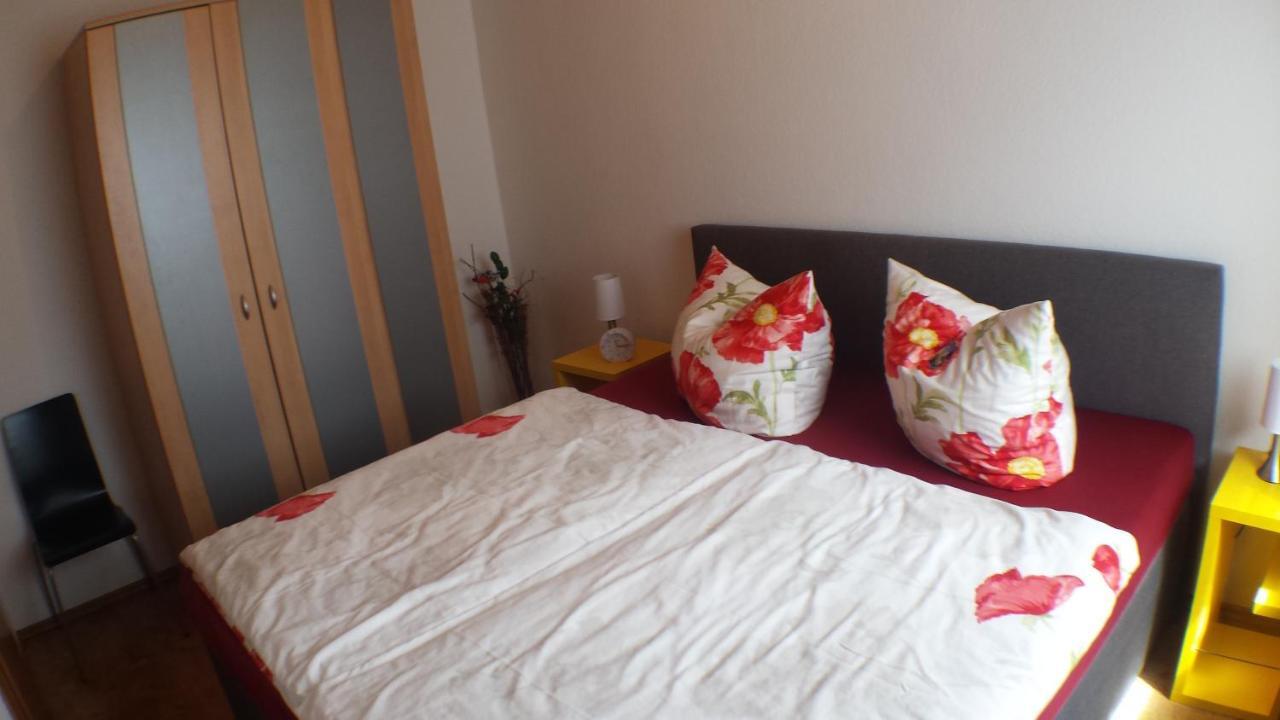 Ferienwohnung Katzenberger Beverungen Habitación foto
